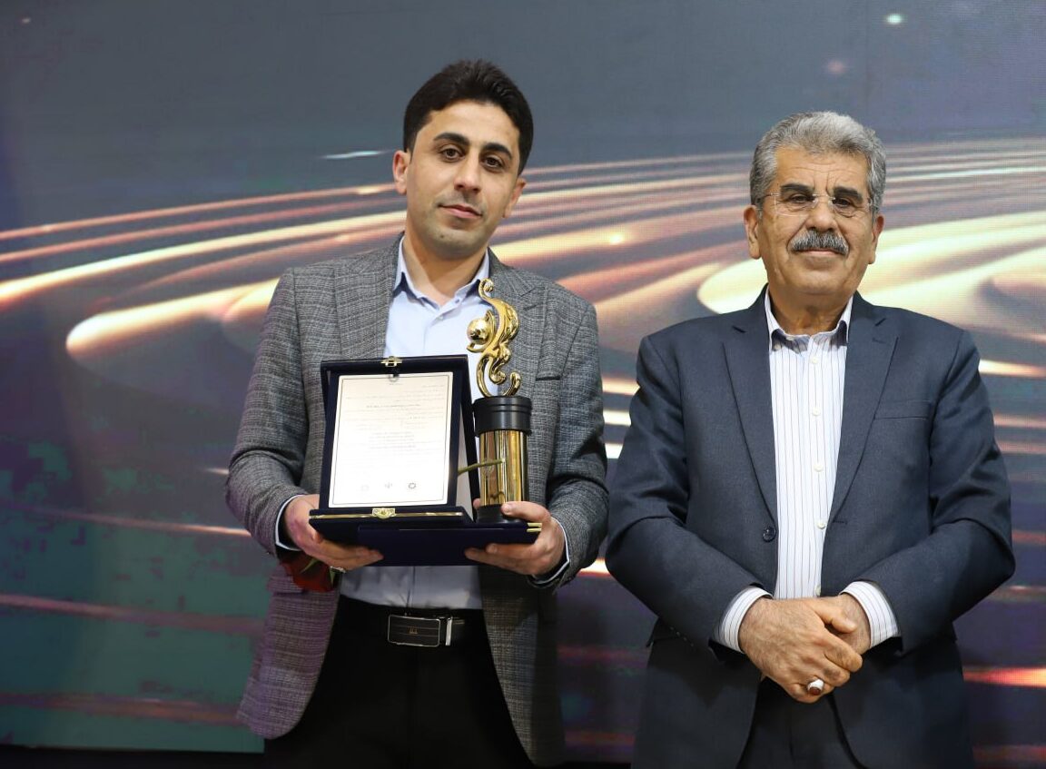 کاشی امین میبد، صادرکننده نمونه استان یزد